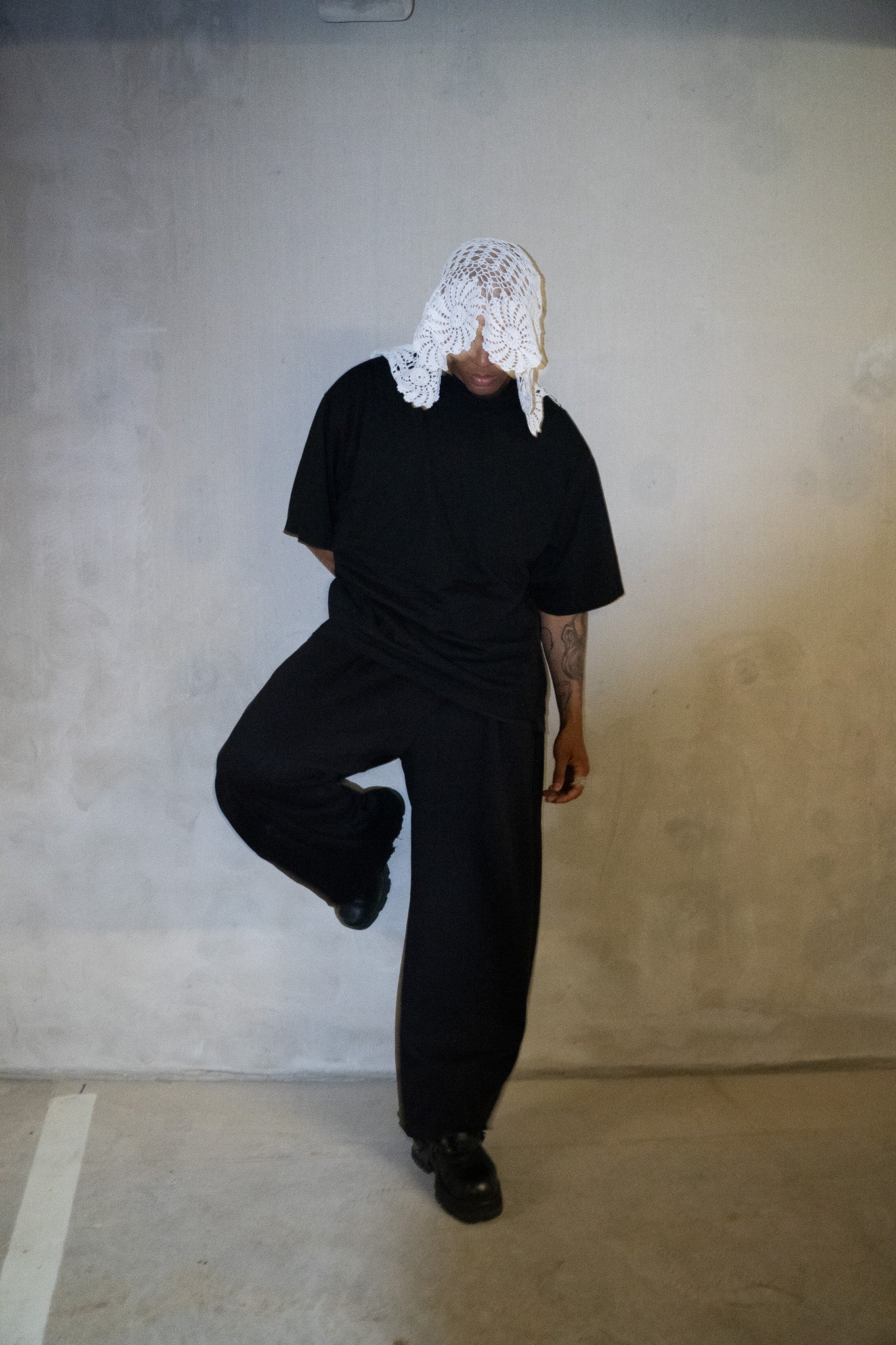 BLACK TEE: 7.5oz Max Heavyweight